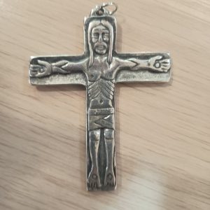 Llavero Cruz «Itinerante» plateada